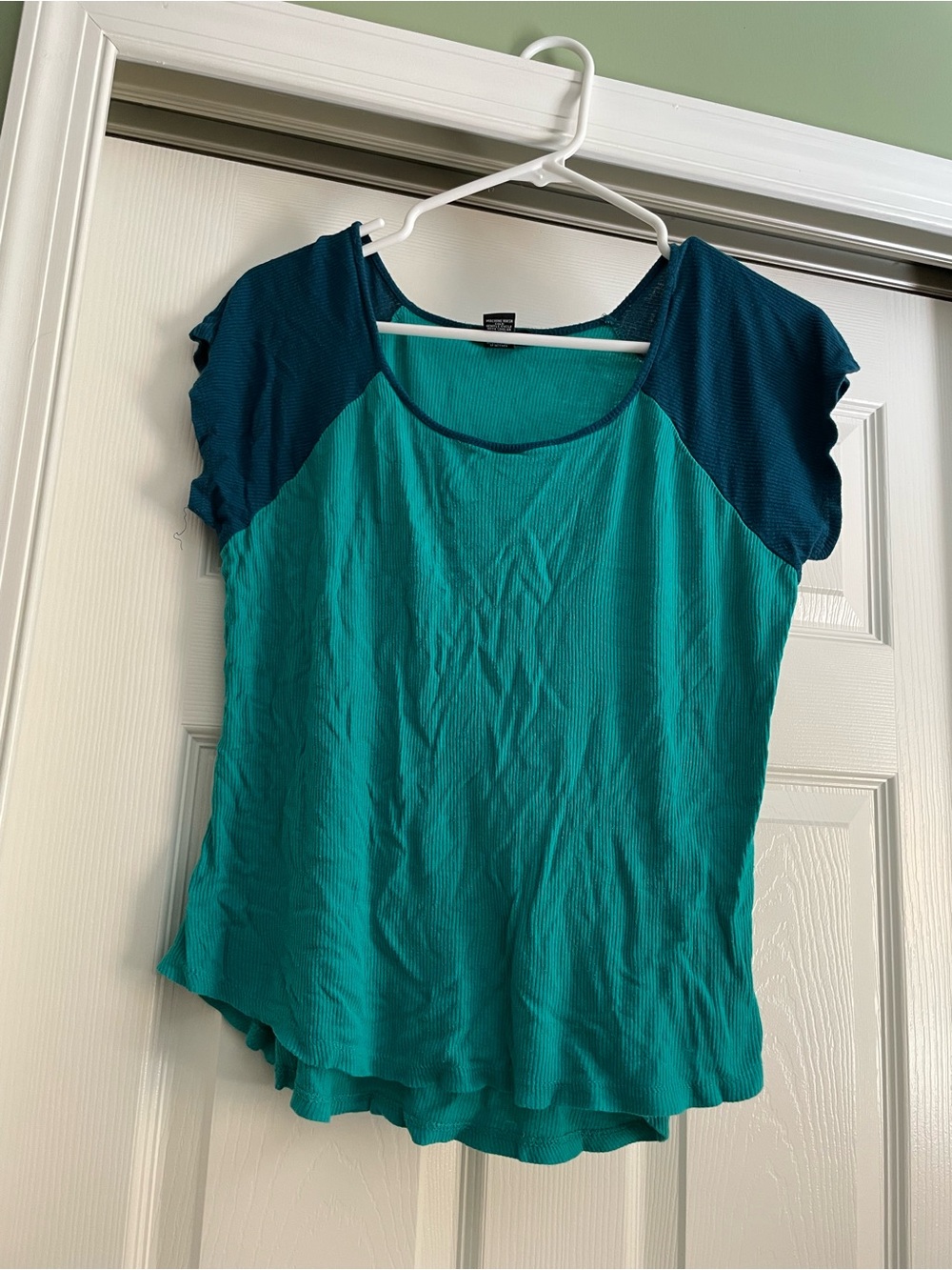 Rue21 Teal and Dark Teal Short Sleeve Raglan Top